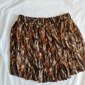 NY&CO Pleated Feather Skirt